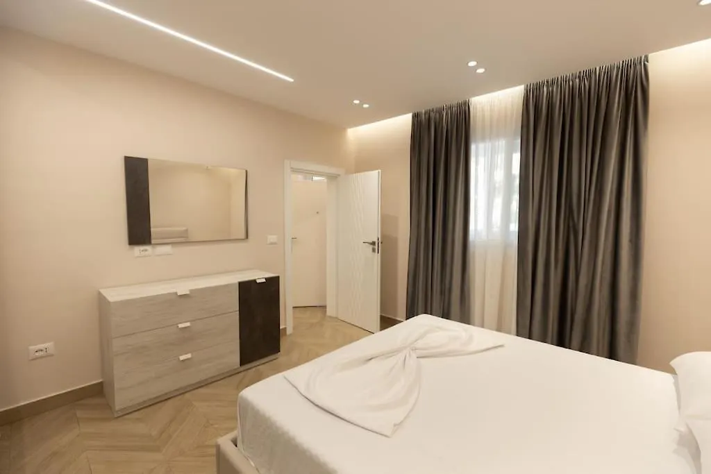 Вилла Beautiful & Luxurious Apartment Влёра